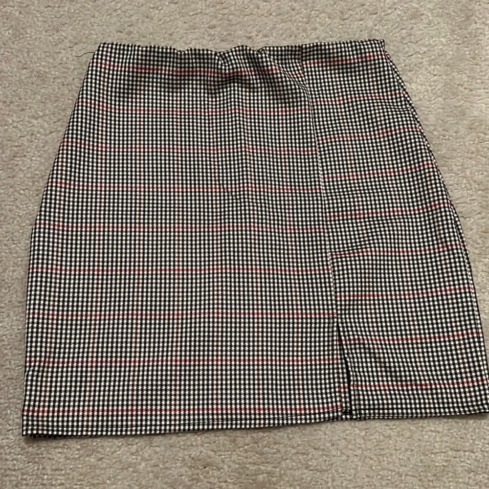 Houndstooth skirt NWT